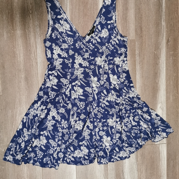 Forever21 summer dresses - Picture 4 of 4